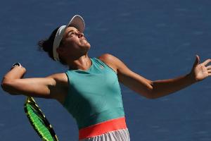 Kerber-Bezwingerin Brady erste Halbfinalistin