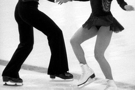 Eiskunstlauf-Olympiasiegerin Pötzsch wird 60 Jahre alt Eiskunstlauf-Olympiasiegerin Pötzsch wird 60 Jahre alt