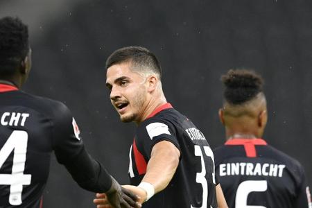 Eintracht schlägt 1860 mit Mühe Eintracht schlägt 1860 mit Mühe