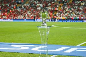 Nach Reisewarnung für Budapest: UEFA hält an Supercup-Plänen fest