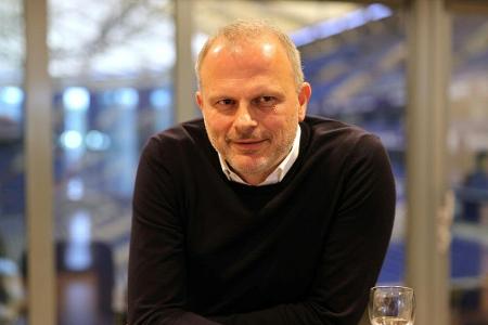 Einigung vor Kellerduell gegen Mainz: Schalke-Profis stimmen erneutem Gehaltsverzicht zu Einigung vor Kellerduell gegen Mainz: Schalke-Profis stimmen erneutem Gehaltsverzicht zu