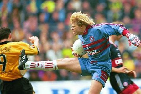 Die Szene schlechthin aus dem Duell Bayern gegen Dortmund stammt aus dem Jahr 1999, als Oliver Kahn (r.) im Kasten des FCB B... Die Szene schlechthin aus dem Duell Bayern gegen Dortmund stammt aus dem Jahr 1999, als Oliver Kahn (r.) im Kasten des FCB B...