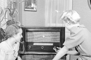 Das SID-Kalenderblatt am 1. November: Erstmals in Deutschland Livesport im Radio