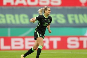 Frauen-BL: Wolfsburg bleibt Spitzenreiter München auf den Fersen