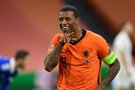 Erster Sieg für Bondscoach de Boer - Italien Tabellenführer Erster Sieg für Bondscoach de Boer - Italien Tabellenführer