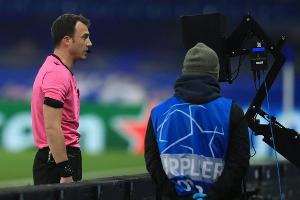 UEFA zeigt Dokuserie über Champions-League-Schiedsrichter