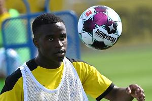 Youssoufa Moukoko jüngster Bundesliga-Spieler der Geschichte