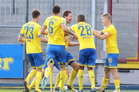 Sieg im Kellerduell: Braunschweig verlässt Abstiegsränge Sieg im Kellerduell: Braunschweig verlässt Abstiegsränge
