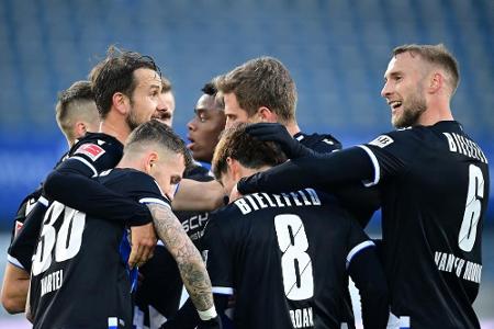 Talfahrt gestoppt: Bielefeld schlägt Mainz Talfahrt gestoppt: Bielefeld schlägt Mainz