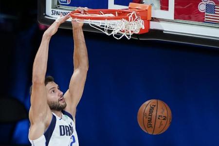 NBA: Dallas gewinnt erstes Vorbereitungsspiel - Kleber überzeugt NBA: Dallas gewinnt erstes Vorbereitungsspiel - Kleber überzeugt