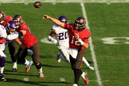 NFL: Brady meldet sich mit Bucs zurück - Bailey verschießt alles NFL: Brady meldet sich mit Bucs zurück - Bailey verschießt alles