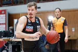 Basketball: Spitzenquartett weiter ungeschlagen - erste Merlins-Niederlage