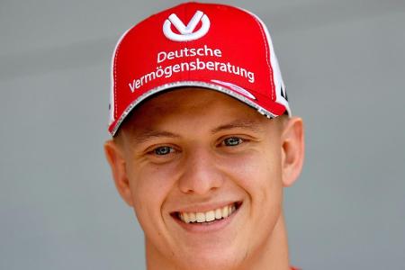 Mick Schumacher gewinnt die Formel-2-Meisterschaft Mick Schumacher gewinnt die Formel-2-Meisterschaft