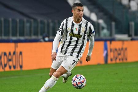 Aus CR7 wird CR750: Presse feiert 