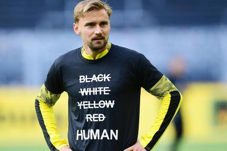 Der Vertrag des Ex-Kapitäns läuft nach der Saison aus. Auf viele Minuten wird Schmelzer in seinem letzten BVB-Jahr wohl nich...