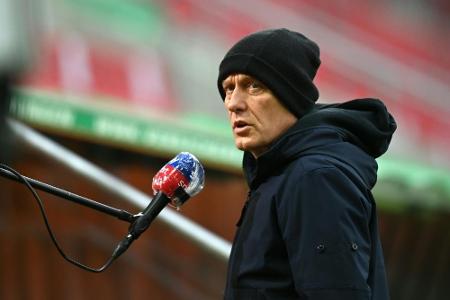 Vor Partie auf Schalke: Streich will Vorsprung halten Vor Partie auf Schalke: Streich will Vorsprung halten