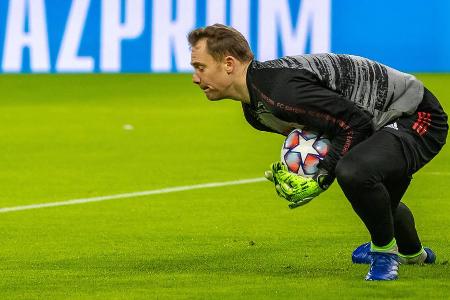Dass er viermal bei fünf Einsätzen hinter sich greifen musste, dürfte den überhohen Ansprüchen des Bayern-Keepers zwar nicht...