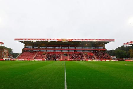 Statt im Stadion: Union Berlin veranstaltet Weihnachtssingen zu Hause Statt im Stadion: Union Berlin veranstaltet Weihnachtssingen zu Hause