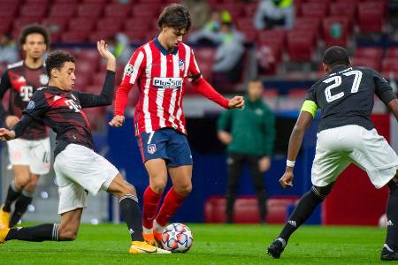Am fünften Spieltag der Champions League trotzte der bereits fürs Achtelfinale qualifizierte FC Bayern Atlético Madrid ein 1... Am fünften Spieltag der Champions League trotzte der bereits fürs Achtelfinale qualifizierte FC Bayern Atlético Madrid ein 1...