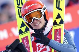 Geiger und Althaus für mehr Gleichberechtigung im Skispringen