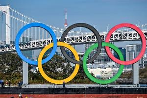Frisch gestrichen: Olympische Ringe zurück in Tokio