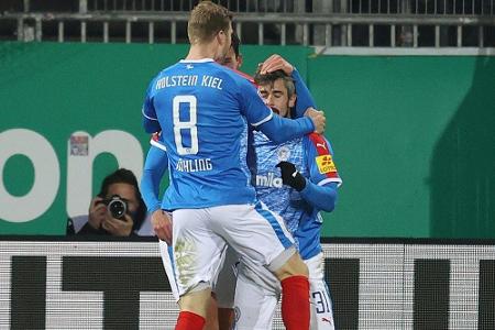 2. Liga: Kiel springt an die Spitze - Düssedorf mit spätem Erfolg 2. Liga: Kiel springt an die Spitze - Düssedorf mit spätem Erfolg