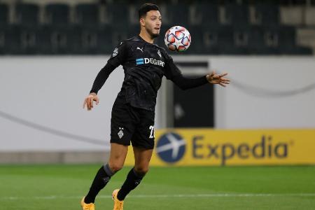 Gladbach ohne Bensebaini und Jantschke in Madrid - Elvedi fraglich Gladbach ohne Bensebaini und Jantschke in Madrid - Elvedi fraglich