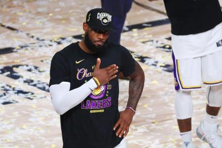 James verlängert bis 2023 bei den Lakers James verlängert bis 2023 bei den Lakers
