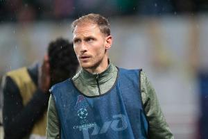 "Nicht Rest des Lebens auf dem Sofa": Höwedes für Profi-Fortbildungen