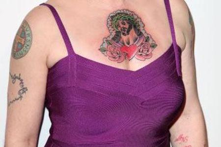 sinead-oconnor-wenn-tattoo.jpg