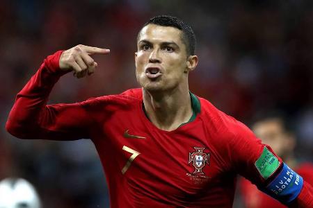 Cristiano Ronaldo überraschte beim letzten WM-Gruppenspiel von Portugal mit Aussetzern Cristiano Ronaldo überraschte beim letzten WM-Gruppenspiel von Portugal mit Aussetzern