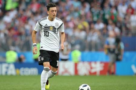 Platz 6: Der beste Deutsche und einzige DFB-Spieler unter den Top Ten ist Mesut Özil. Der Profi von Arsenal London geriet zu...