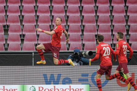 Doppelpack Wolf: Köln beendet seine düstere Heimserie Doppelpack Wolf: Köln beendet seine düstere Heimserie
