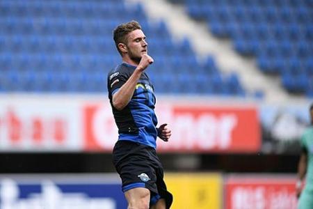 Sieg gegen Kickers: Paderborn macht Boden gut Sieg gegen Kickers: Paderborn macht Boden gut