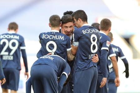 Bochum schlägt Regensburg und klettert auf Rang zwei