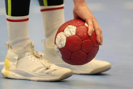Corona: 3. Handball-Ligen pausieren mindestens bis Ende Februar Corona: 3. Handball-Ligen pausieren mindestens bis Ende Februar