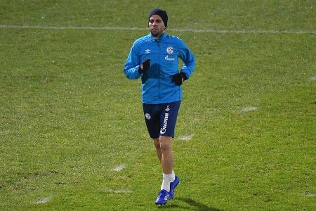 Vertrag auf Schalke bis 2022 | > Zuletzt kamen via 'Sky' Spekulationen um einen Abschied in Richtung FC Valencia auf. Masca...