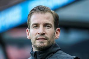FSV-Interimstrainer Siewert gegen Bayern auf der Bank- Svensson im Anflug