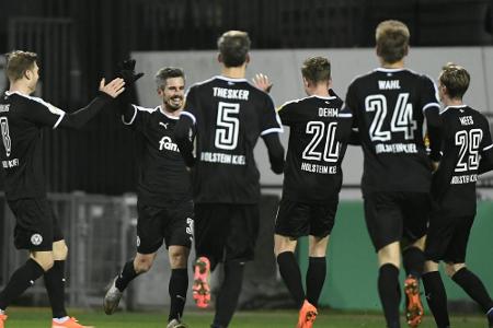 Kiel meldet sich zurück und erobert Relegationsrang Kiel meldet sich zurück und erobert Relegationsrang