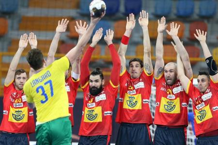 Mit nur 11 Spielern: Kap Verde unterliegt Ungarn nach Corona-Chaos Mit nur 11 Spielern: Kap Verde unterliegt Ungarn nach Corona-Chaos
