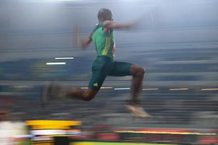 Früherer Weitsprung-Weltmeister Manyonga suspendiert Früherer Weitsprung-Weltmeister Manyonga suspendiert