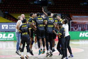 BBL: Ludwigsburg bleibt Spitzenreiter