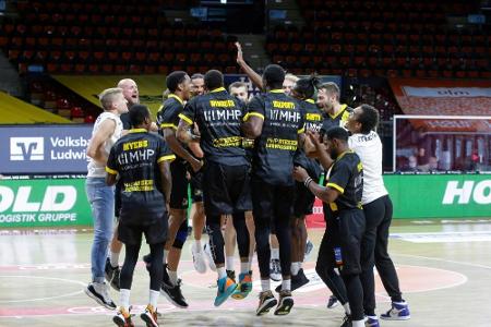 BBL: Ludwigsburg bleibt Spitzenreiter - Bayern gewinnt gegen Bayreuth