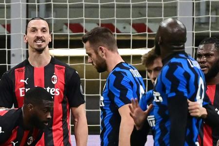 Ibrahimovic und Lukaku nach Streit im Derby für ein Spiel gesperrt Ibrahimovic und Lukaku nach Streit im Derby für ein Spiel gesperrt