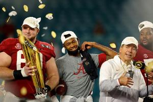 College Football: Smith führt Alabama zum Titel
