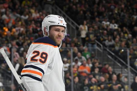 Draisaitl träumt vor NHL-Saisonstart vom Stanley Cup Draisaitl träumt vor NHL-Saisonstart vom Stanley Cup