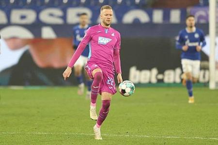 Schulter-Verletzung: Hoffenheim bangt um Vogt-Einsatz gegen Köln Schulter-Verletzung: Hoffenheim bangt um Vogt-Einsatz gegen Köln