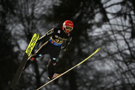 Eisenbichler zur Halbzeit auf Rang 13 - Granerud führt Eisenbichler zur Halbzeit auf Rang 13 - Granerud führt