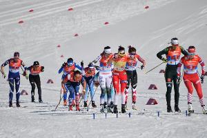 Warmes Wetter in Oberstdorf: Langläufer starten schon am frühen Morgen
