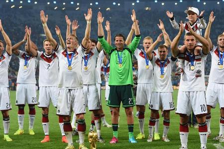 2014 stürmte die deutsche Fußball-Nationalmannschaft in Brasilien zum WM-Titel. Der legendären 7:1-Demontage des Gastgebers ... 2014 stürmte die deutsche Fußball-Nationalmannschaft in Brasilien zum WM-Titel. Der legendären 7:1-Demontage des Gastgebers ...